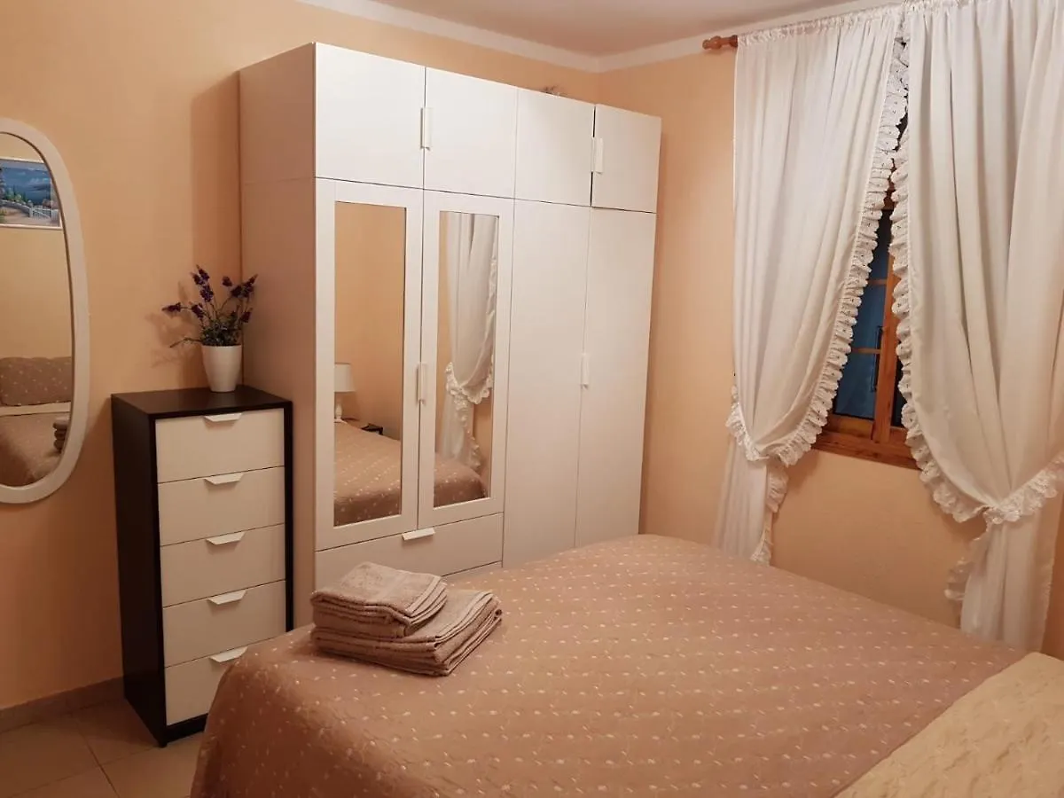 Buganvillas 阿德耶 公寓